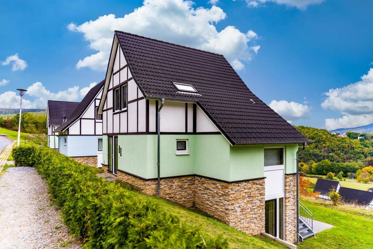 Dormio Resort Eifeler Tor Heimbach Buitenkant foto